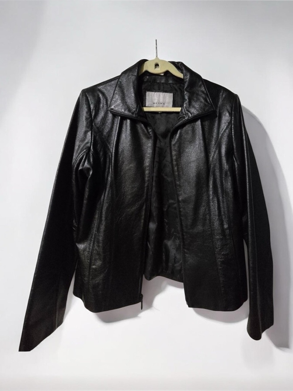 Wilsons Leather Maxima Black Leather Jacket • Women’s M
